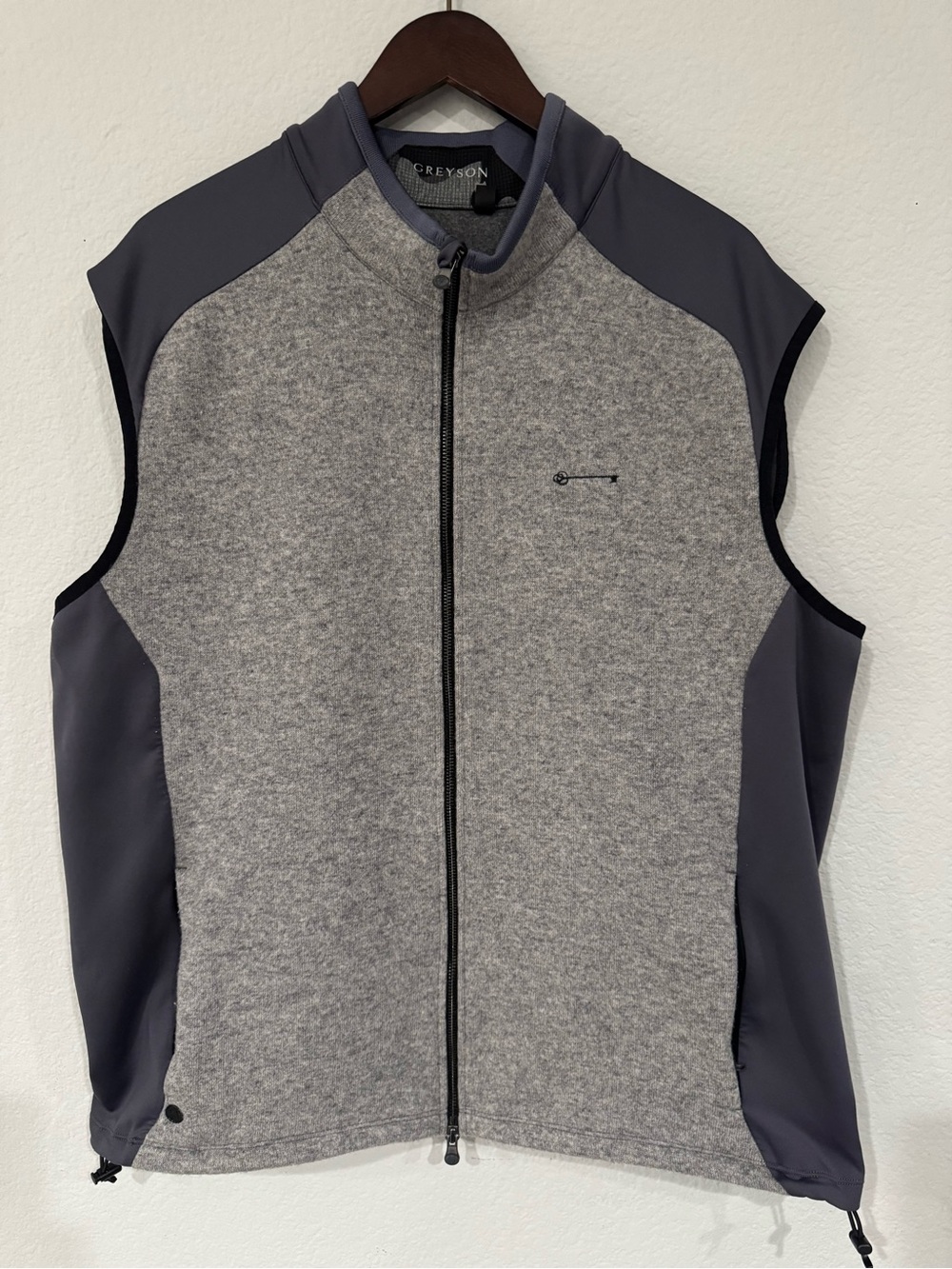 Greyson Sequoia Lux Hybrid Full Zip Gray Golf Vest Mens Size XXL